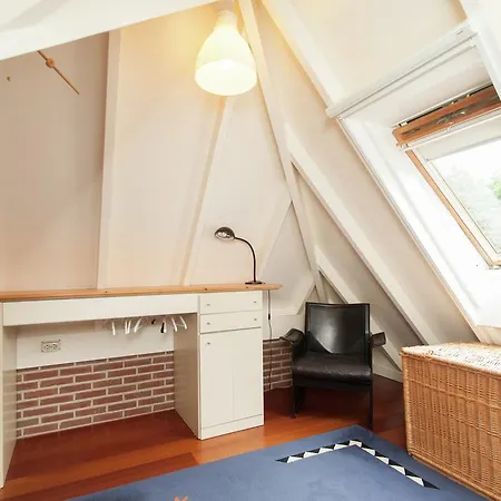 Comfortable Holiday Home With Terrace In Schoorl