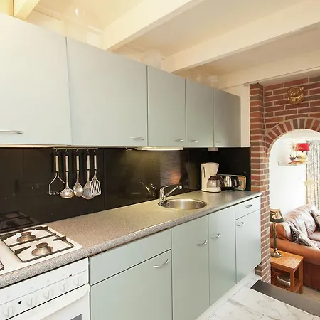 בית נופש Comfortable Holiday Home With Terrace In Schoorl